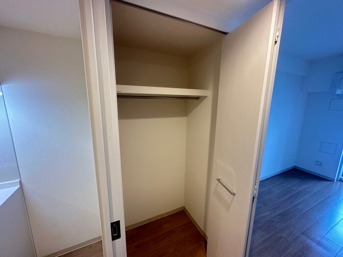 物件内観写真18　(収納)