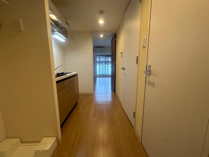 物件内観写真21　(廊下)