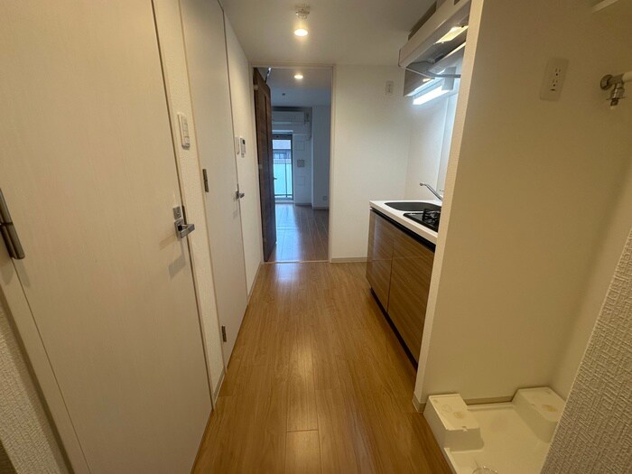 物件内観写真21　(廊下)