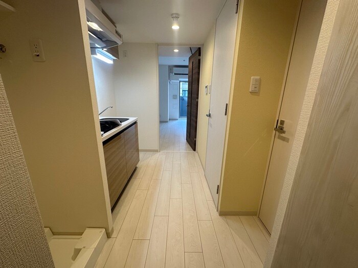 物件内観写真22　(廊下)