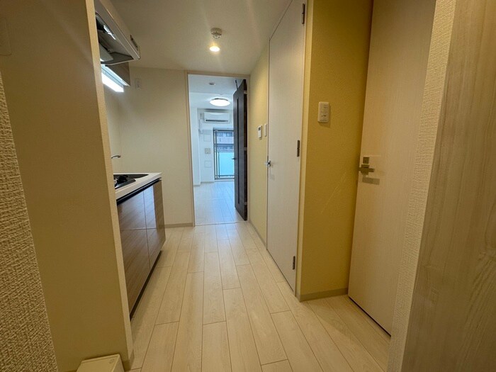 物件内観写真22　(廊下)