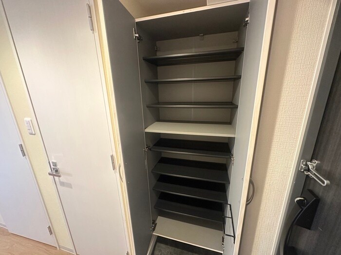 物件内観写真22　(靴箱)