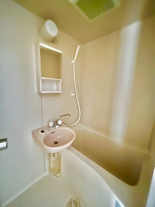 物件内観写真9　(バス／シャワールーム等)