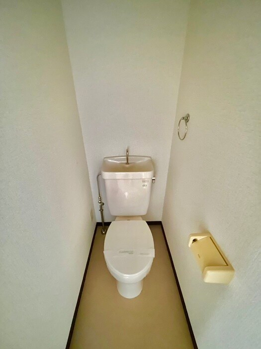 物件内観写真11　(トイレ)