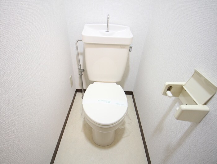 物件内観写真14　(トイレ)