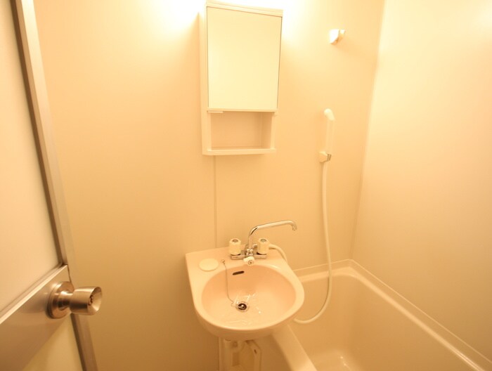 物件内観写真15　(洗面)