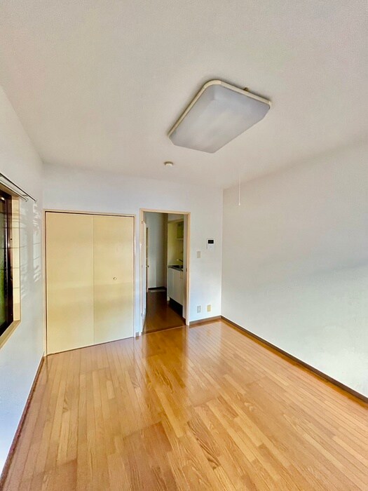 物件内観写真17　(居室)