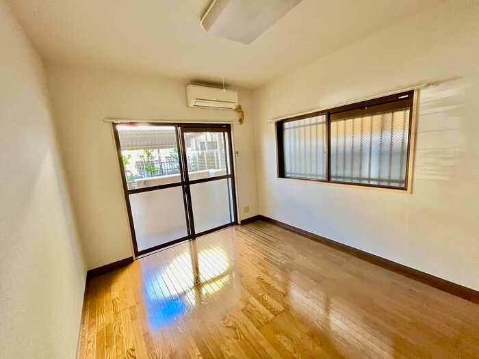 物件内観写真22　(居室)