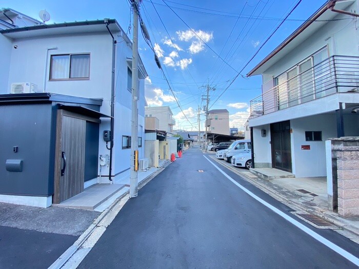 物件外観写真6　(周辺環境)