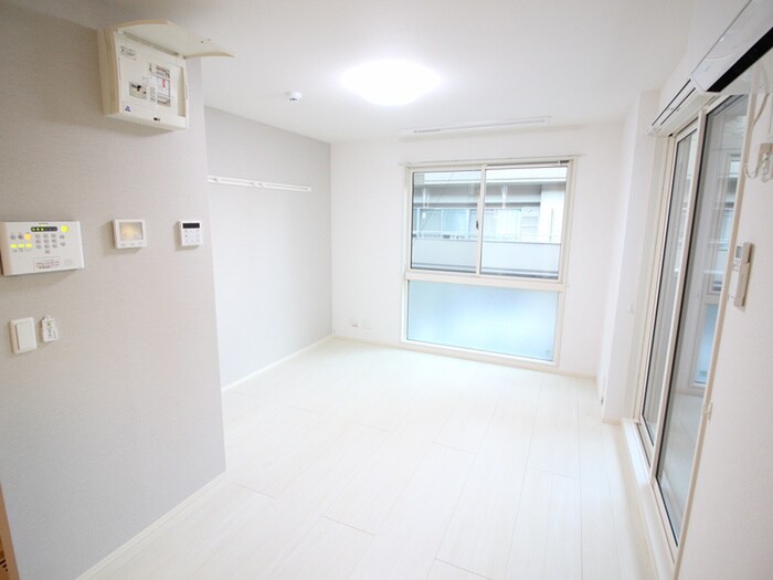 物件内観写真12　(居室)