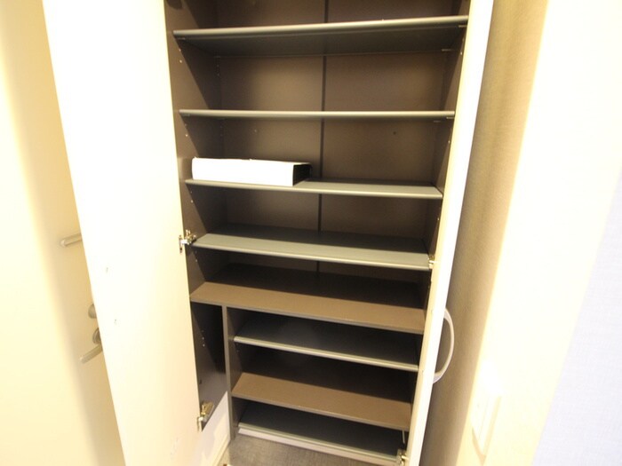 物件内観写真17　(靴箱)