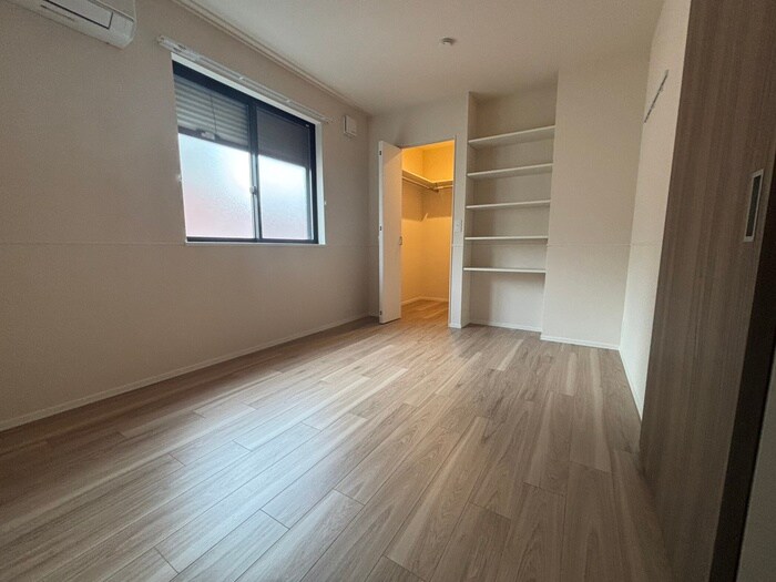 物件内観写真9　(居室)