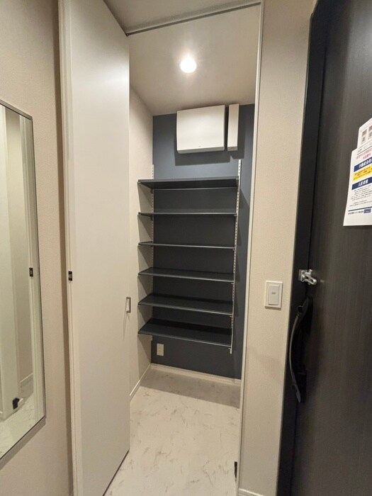 物件内観写真17　(靴箱)