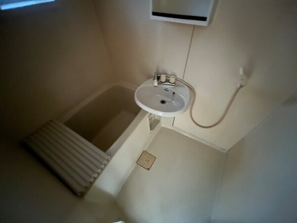 バス／シャワールーム等