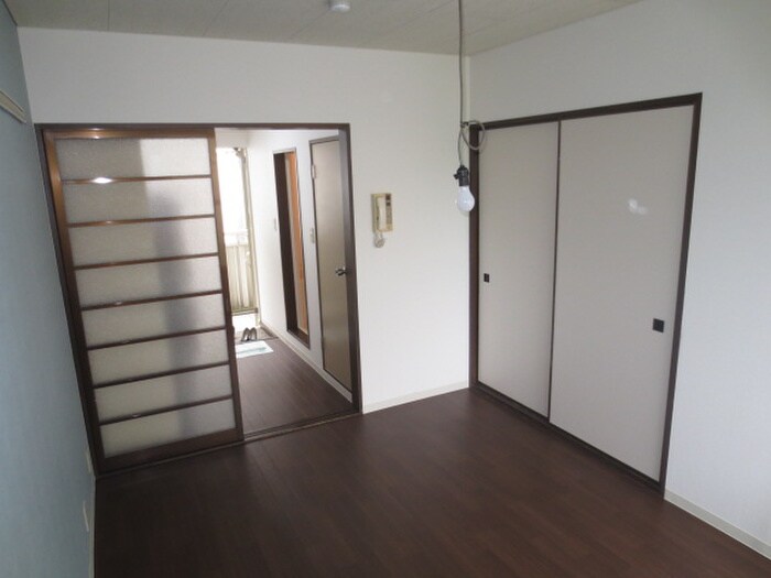 物件内観写真12　(居室)