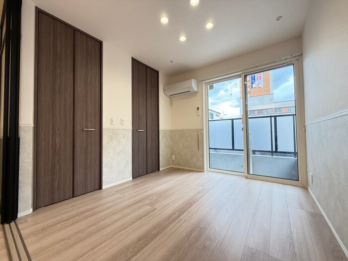 物件内観写真9　(居室)