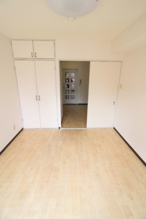 物件内観写真18　(居室)