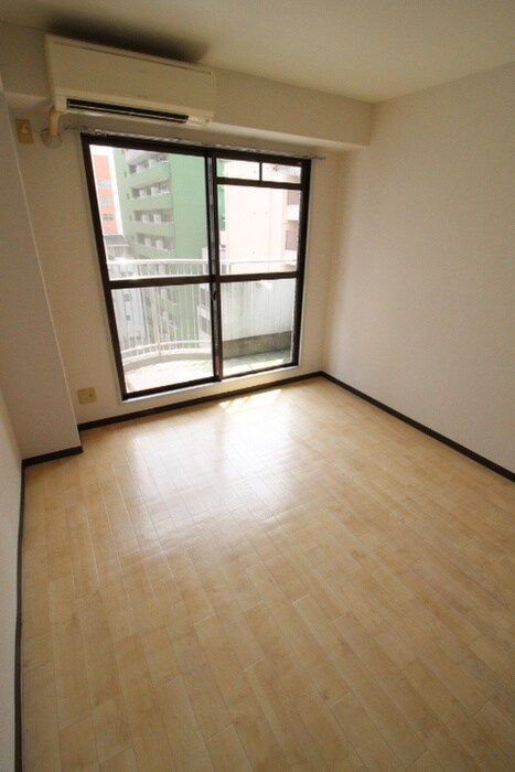 物件内観写真22　(居室)