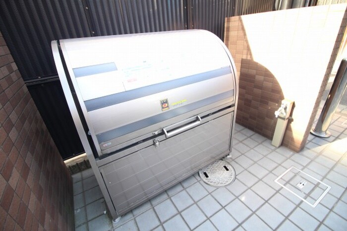 物件外観写真4　(建物設備)