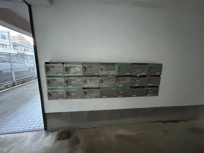 物件外観写真6　(建物設備)