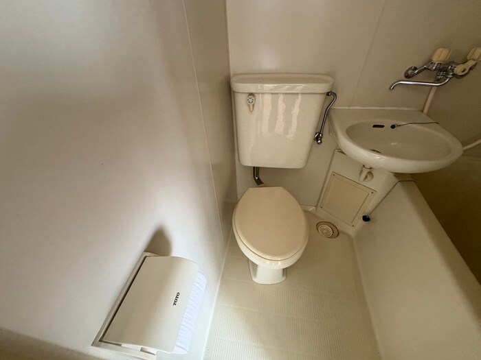 物件内観写真12　(トイレ)