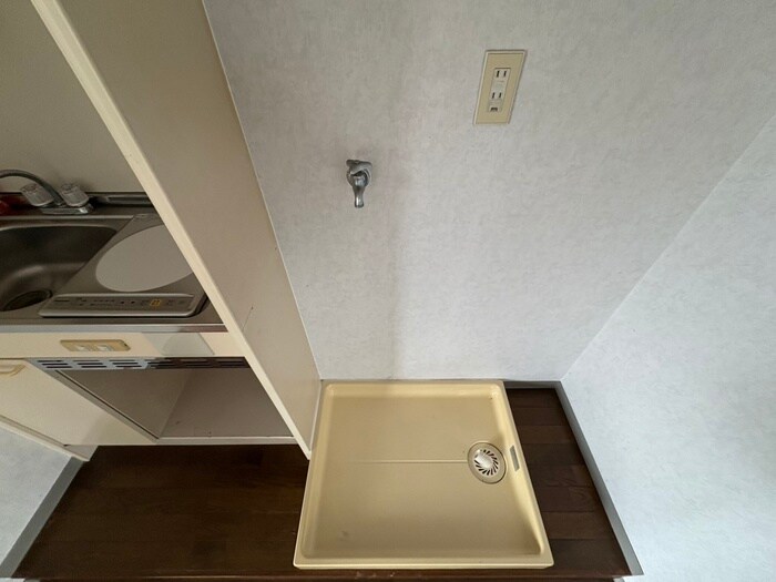 物件内観写真19　(洗濯機置場)