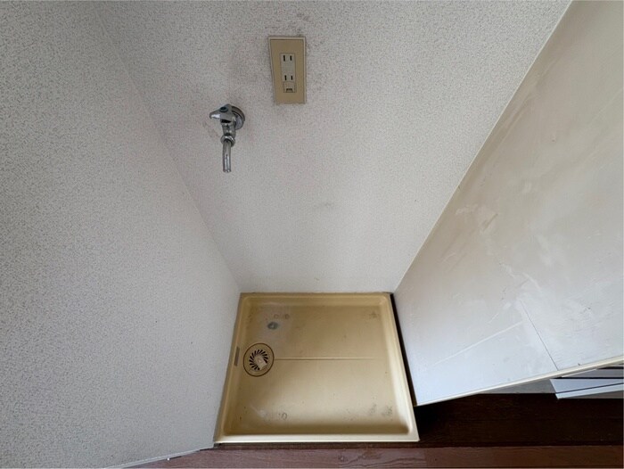 物件内観写真19　(洗濯機置場)