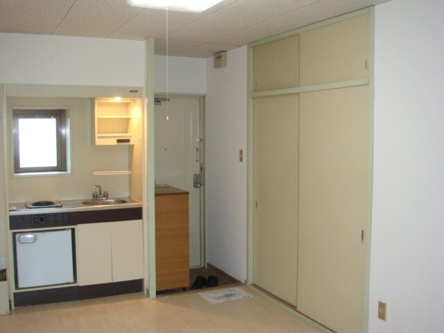 物件内観写真4　(内観写真)