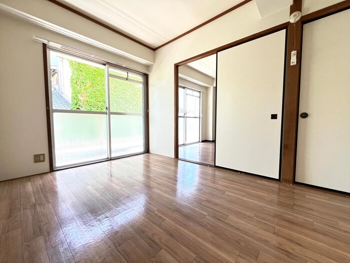 物件内観写真8　(居室)