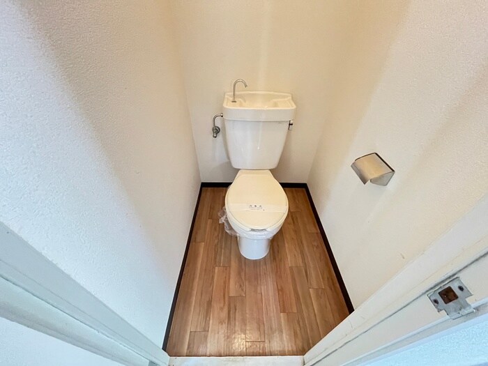 物件内観写真16　(トイレ)