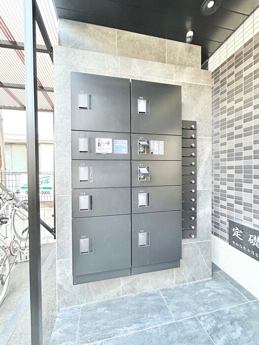 物件外観写真4　(建物設備)