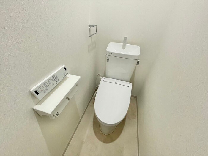 物件内観写真10　(トイレ)