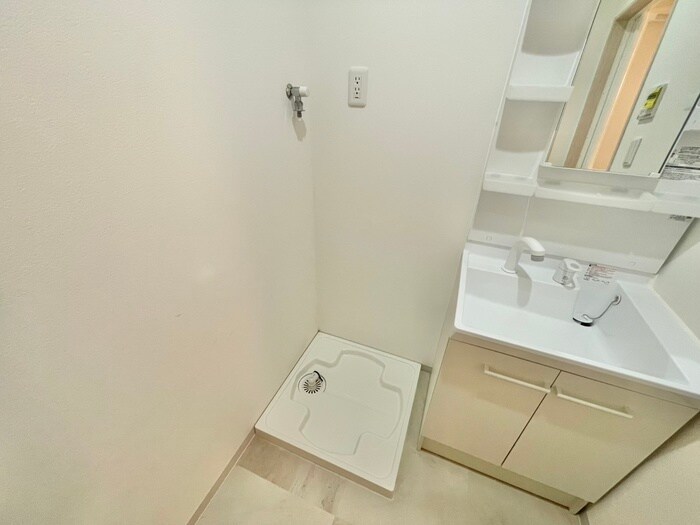 物件内観写真20　(洗濯機置場)