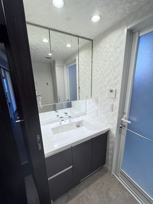 物件内観写真11　(洗面)