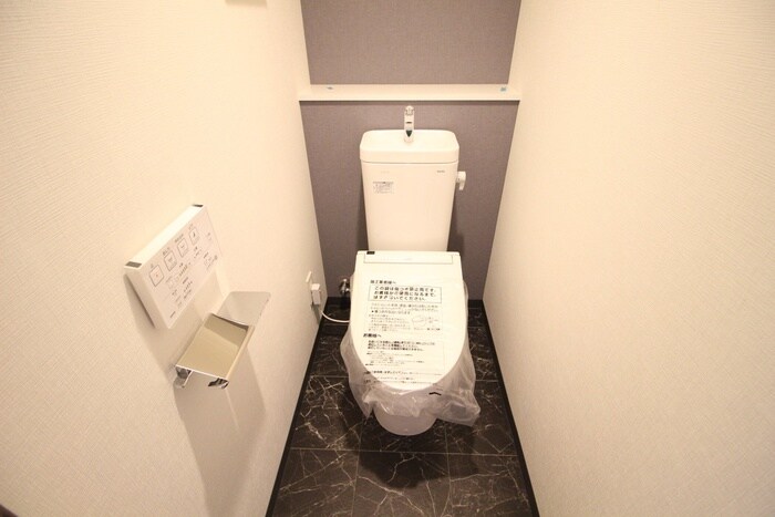 物件内観写真15　(トイレ)