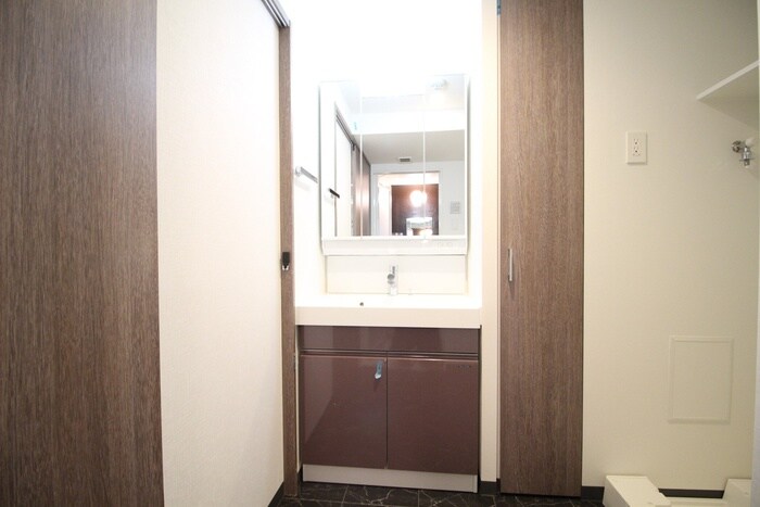 物件内観写真16　(洗面)