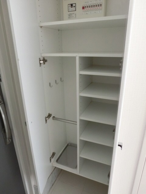 物件内観写真14　(靴箱)