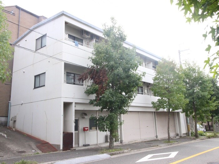 物件外観写真6　(周辺環境)