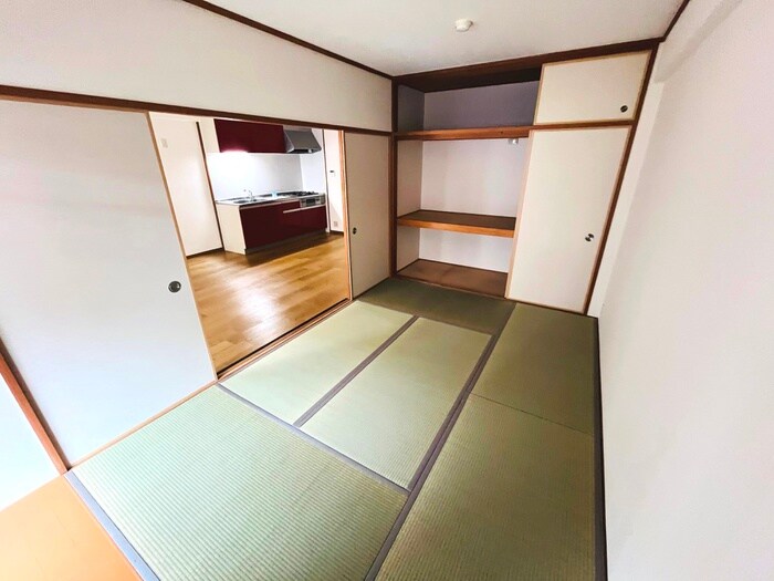 物件内観写真8　(居室)