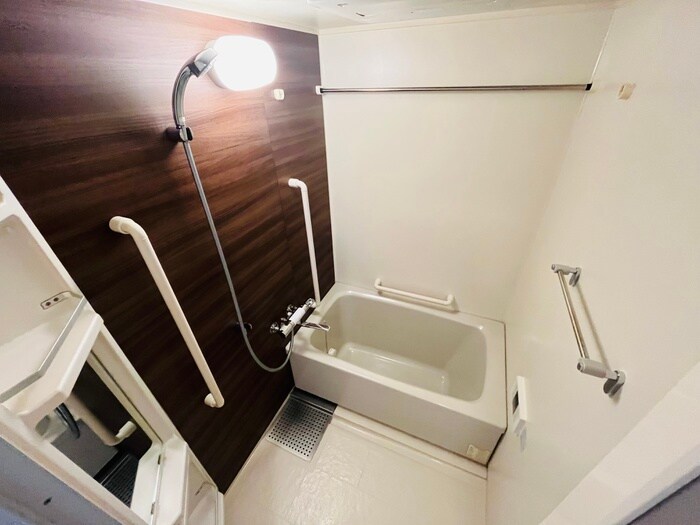 物件内観写真10　(バス／シャワールーム等)