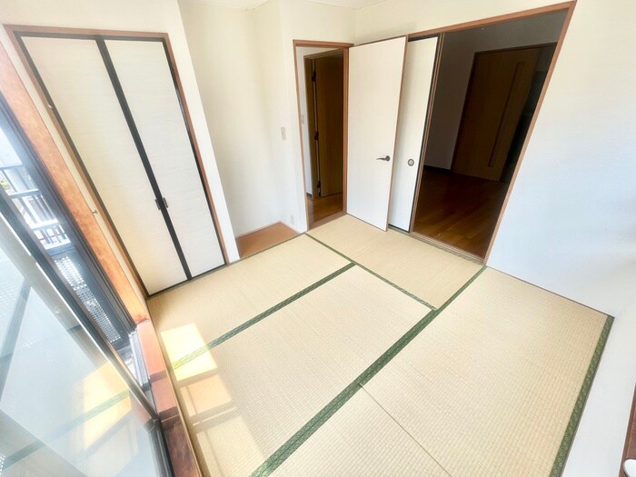 物件内観写真12　(居室)