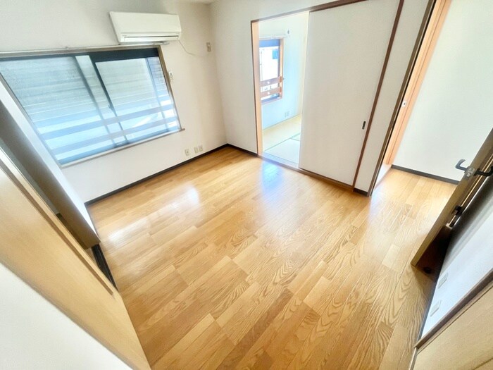 物件内観写真17　(居室)