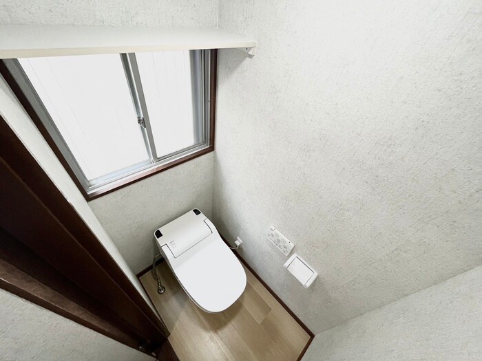 物件内観写真11　(トイレ)