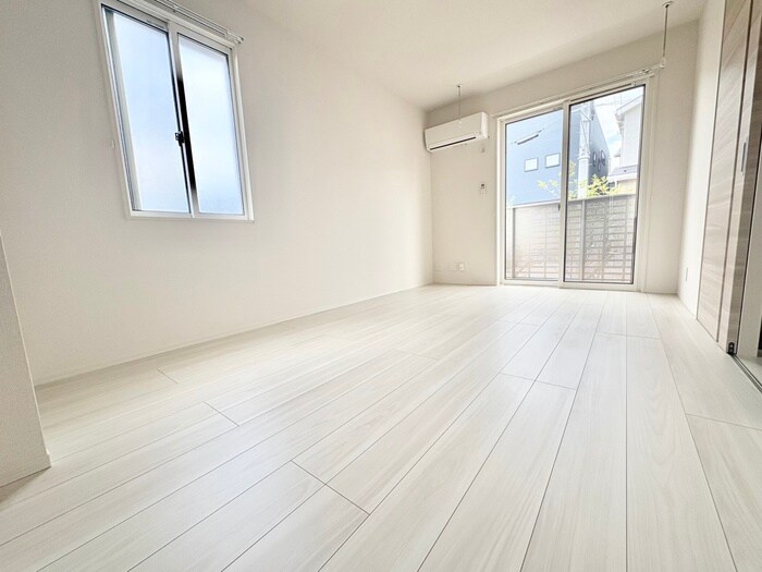 物件内観写真7　(居室)