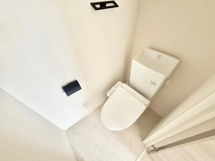 物件内観写真16　(トイレ)