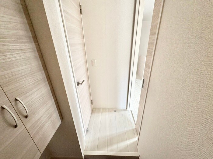 物件内観写真19　(廊下)