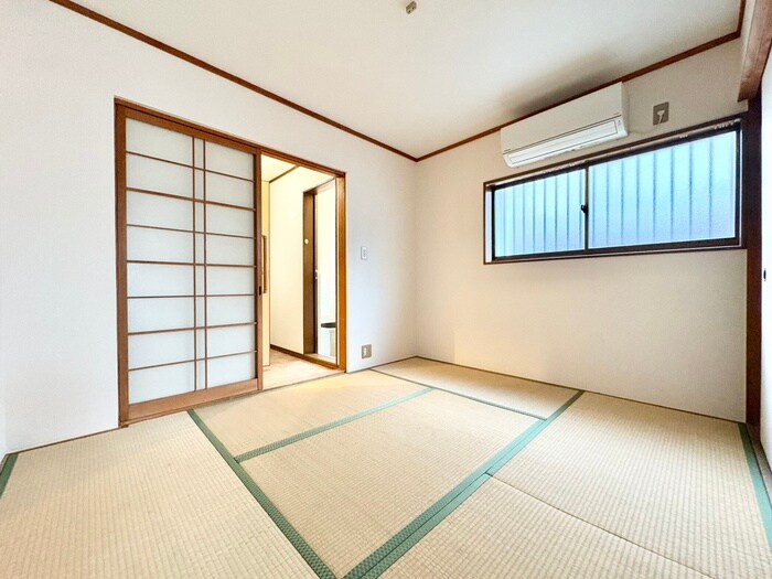 物件内観写真12　(居室)