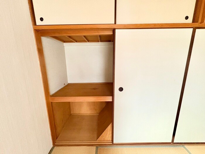 物件内観写真15　(収納)