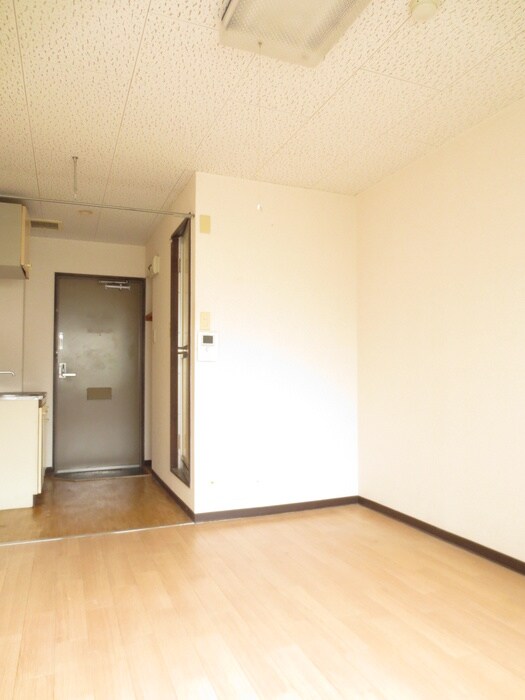 物件内観写真11　(居室)