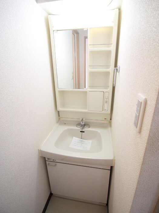 物件内観写真13　(洗面)